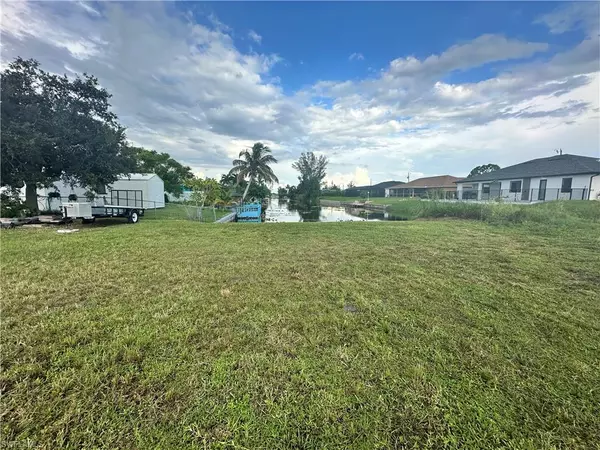 Cape Coral, FL 33991,2009 SW 7th PL