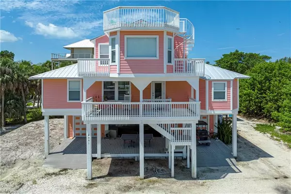 Upper Captiva, FL 33924,4501 Seair LN