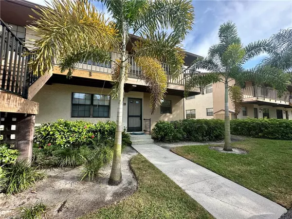 5246 Treetops DR #K101, Naples, FL 34113