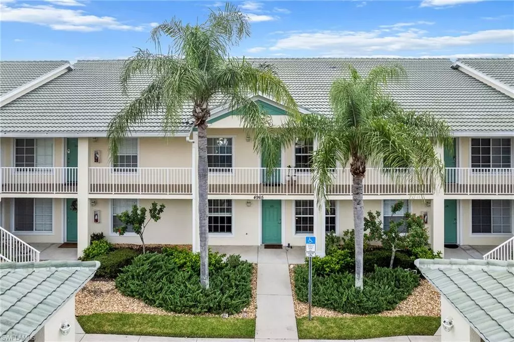 Naples, FL 34109,4965 Sandra Bay DR #103