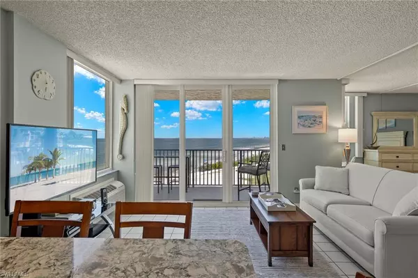 Fort Myers Beach, FL 33931,7360 SW Estero BLVD #306