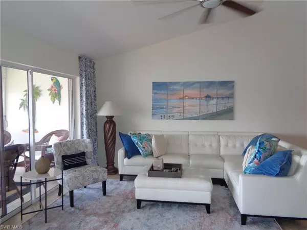 Naples, FL 34119,6270 Bellerive AVE #3