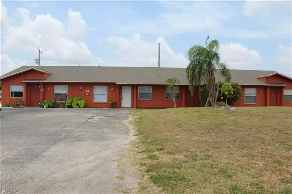 Cape Coral, FL 33990,514 SE 7th ST #1-4