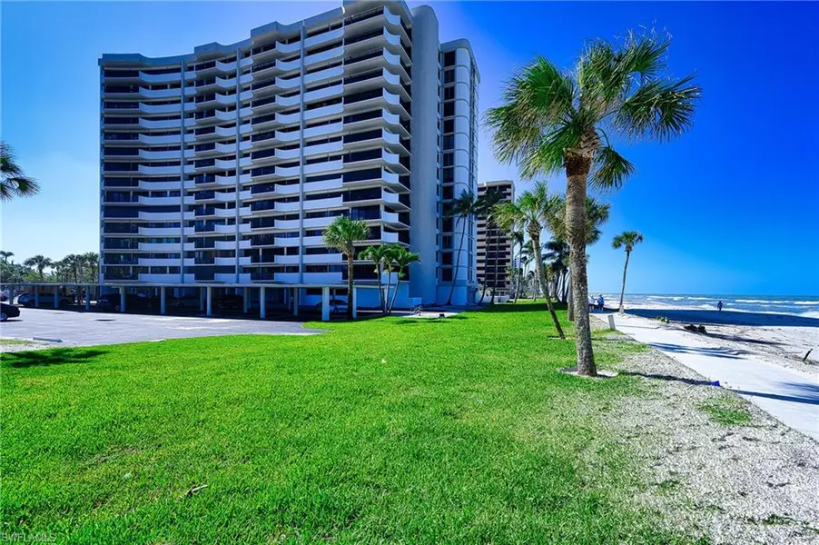 4005 Gulf Shore BLVD N #606, Naples, FL 34103