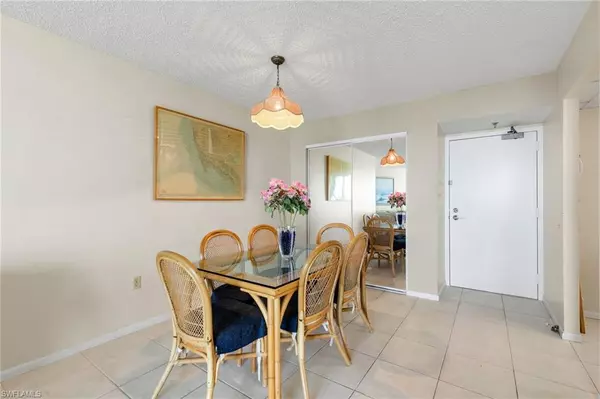 Marco Island, FL 34145,440 Seaview CT #1908