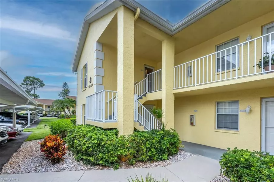 2584 Kings Lake BLVD #3-201, Naples, FL 34112