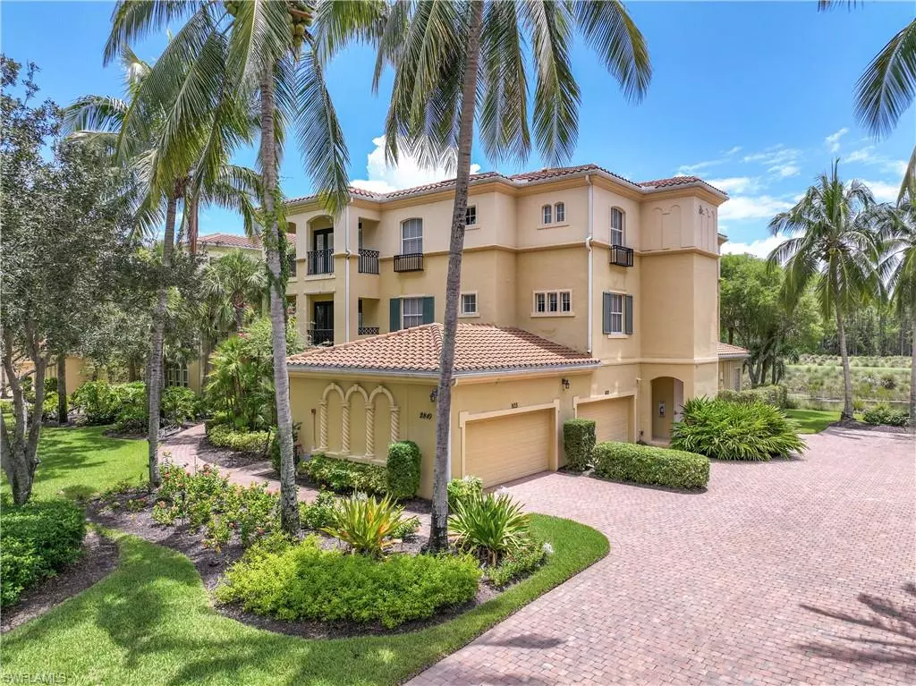 Naples, FL 34109,2810 Tiburon BLVD E #101