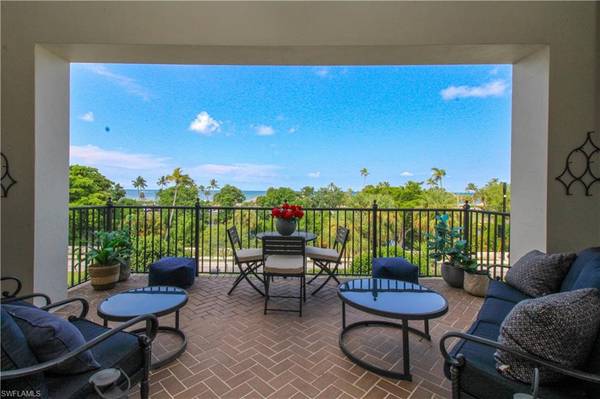 1400 Gulf Shore BLVD N #301, Naples, FL 34102