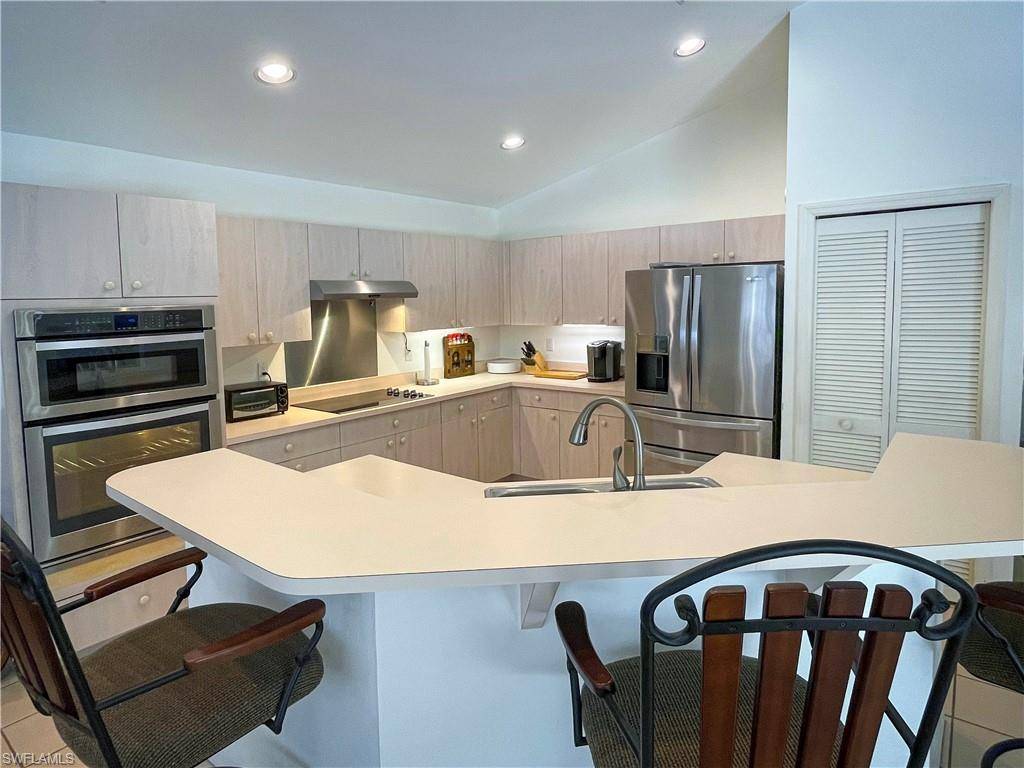 Bonita Springs, FL 34134,28124 Meadowlark LN