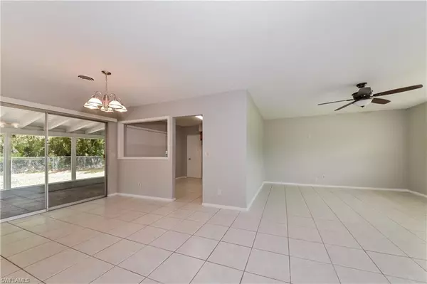 Venice, FL 34293,1606 Banyan DR