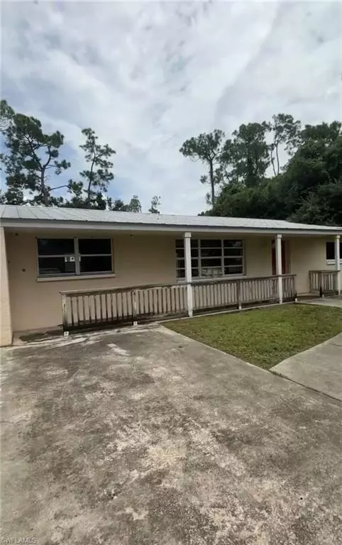 Fort Denaud, FL 33935,1600 Big Pine LN