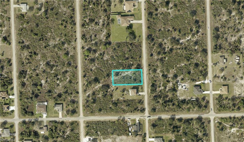 Lehigh Acres, FL 33972,905 Highland AVE