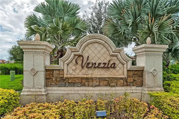 Naples, FL 34113,9844 Venezia CIR #721