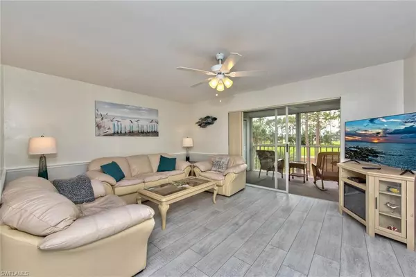 Naples, FL 34104,7360 Glenmoor LN #4208