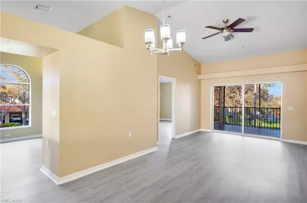 26651 Rosewood Pointe CIR #201, Bonita Springs, FL 34135