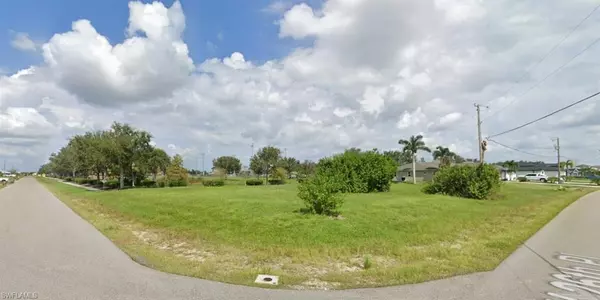 Cape Coral, FL 33991,334 SW 26th PL