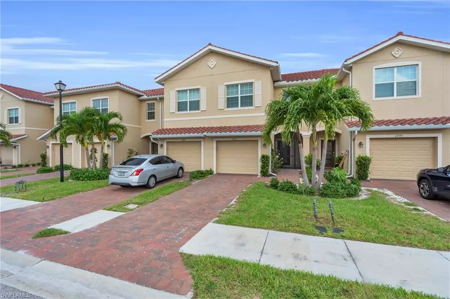 2791 Citrus ST, Naples, FL 34120