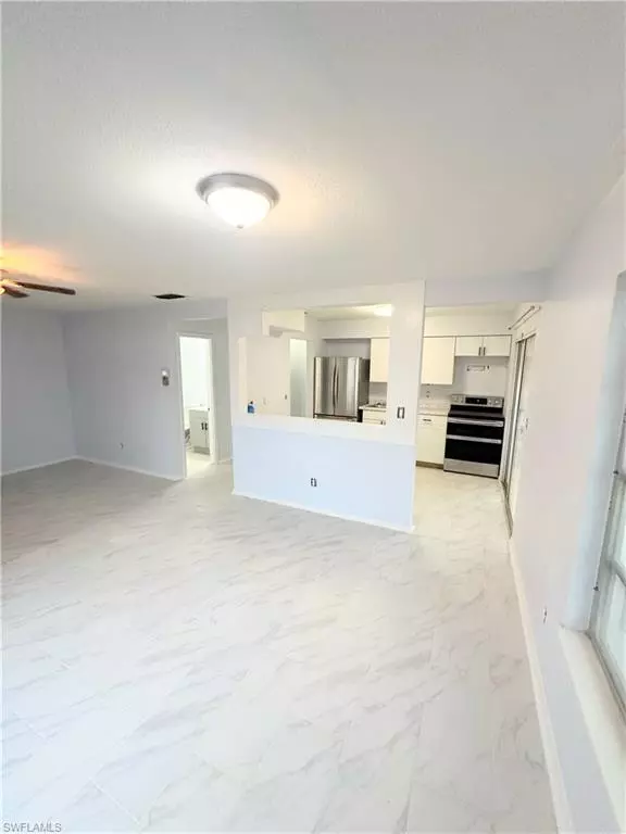 Lehigh Acres, FL 33936,26 Tangerine CT