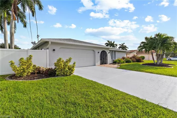 Cape Coral, FL 33904,107 SE 39th ST