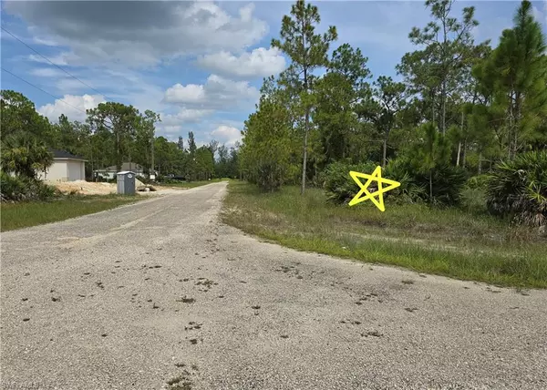 Lehigh Acres, FL 33972,315 Murphy AVE