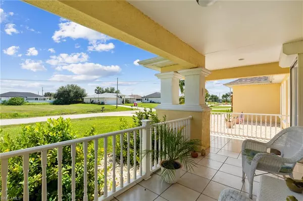 Cape Coral, FL 33993,308 NW 22nd CT