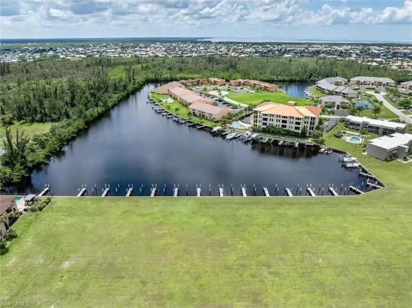 Punta Gorda, FL 33950,1340 Rock Dove CT #134