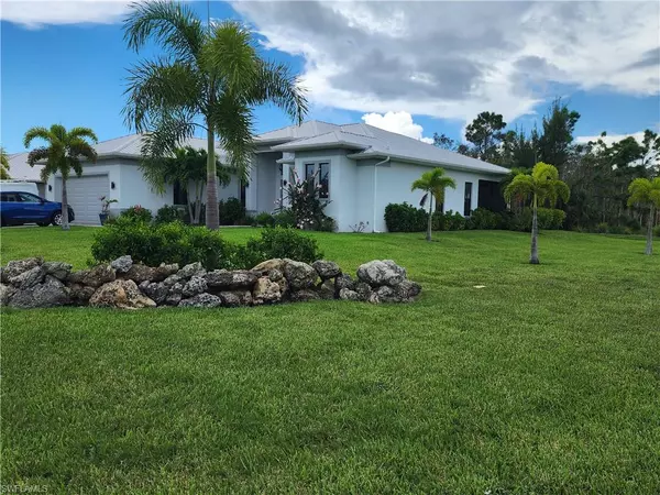 Cape Coral, FL 33993,3801 Kismet Lakes LN