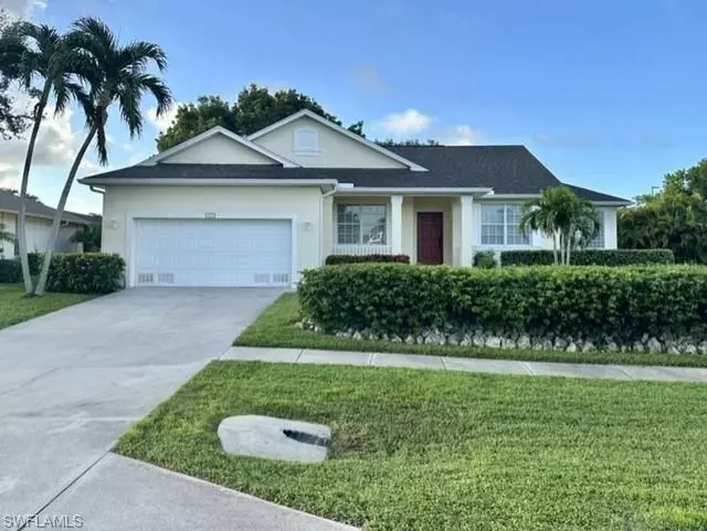 1813 N Bahama AVE, Marco Island, FL 34145