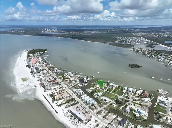 Fort Myers Beach, FL 33931,645 Matanzas CT