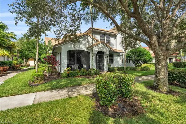 Naples, FL 34113,1391 Santiago CIR #902