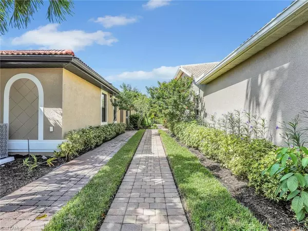 Bonita Springs, FL 34135,11077 St Roman WAY