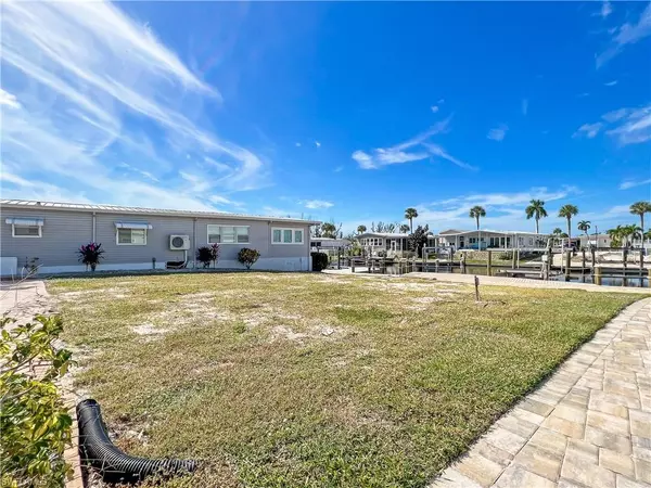 Fort Myers Beach, FL 33931,17860 Bryan CT