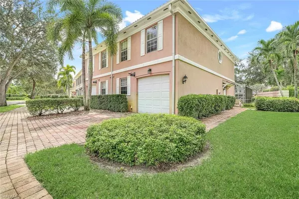 Naples, FL 34119,5791 Cove CIR #16