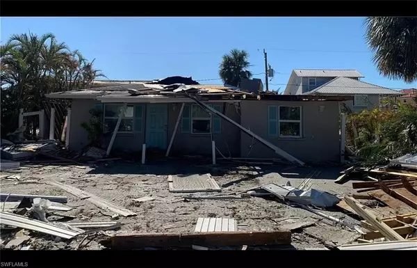 Fort Myers Beach, FL 33931,130 Washington AVE