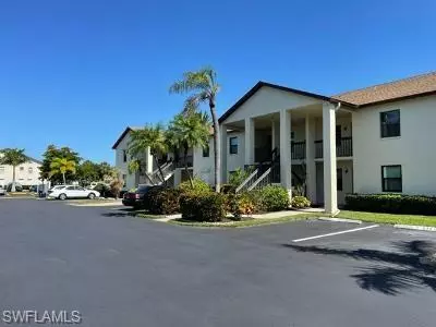 9270 Lake Park DR #204, Fort Myers, FL 33919