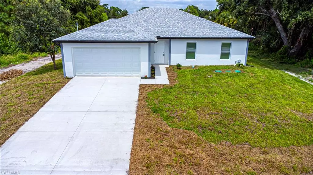 3008 49th ST SW, Lehigh Acres, FL 33976