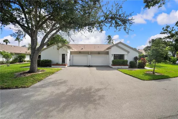 1828 Pine Glade CIR, Fort Myers, FL 33907