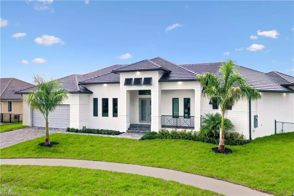 Marco Island, FL 34145,126 Templewood CT