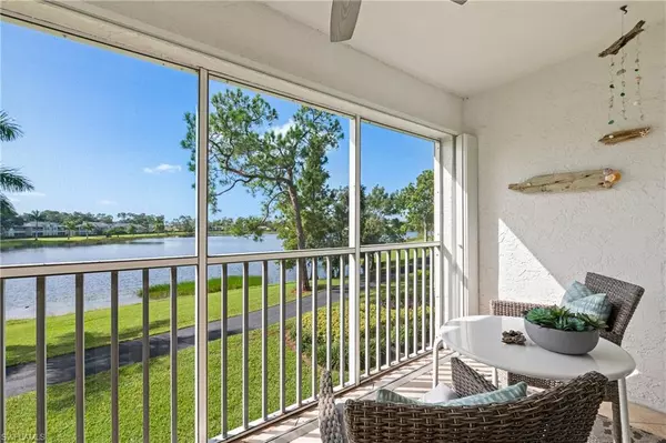 1712 Kings Lake BLVD #3-203, Naples, FL 34112