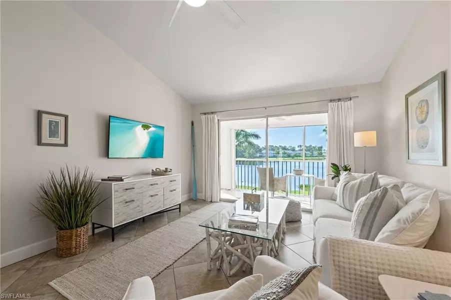 1712 Kings Lake BLVD #3-203, Naples, FL 34112