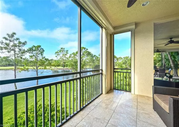 Naples, FL 34109,2764 Tiburon BLVD E #3-101