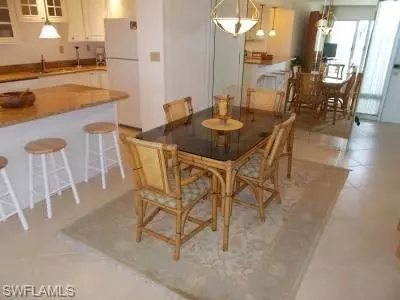 Naples, FL 34103,3443 Gulf Shore BLVD N #511