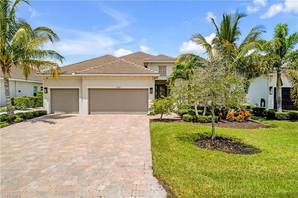 13504 Blue Bay CIR, Fort Myers, FL 33913