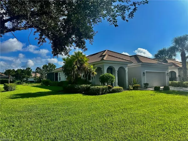 3571 Lakeview Isle CT, Fort Myers, FL 33905