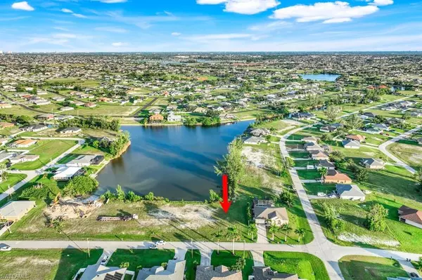 Cape Coral, FL 33993,1305 NW 20th CT