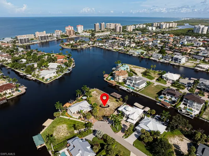 357 Germain AVE, Naples, FL 34108