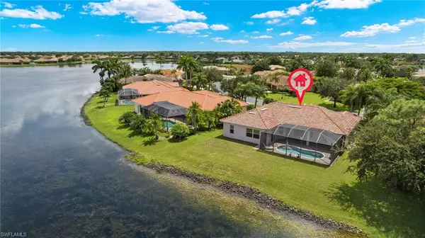 2249 Valencia Lakes CIR, Naples, FL 34120