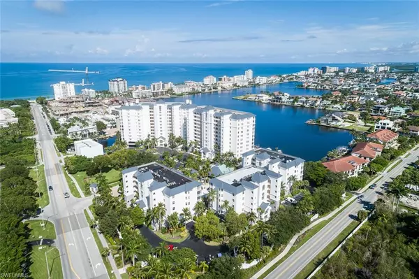 400 Flagship DR #808, Naples, FL 34108