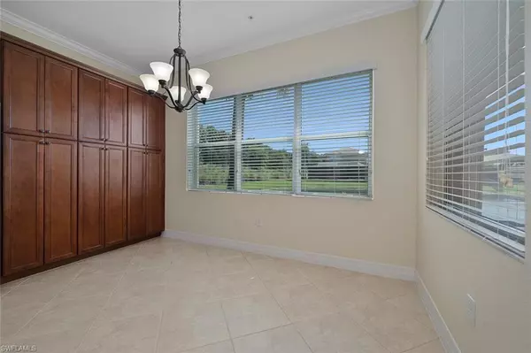 Naples, FL 34105,6532 Monterey PT #101