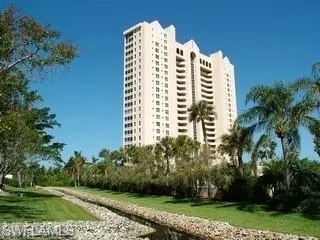 5550 HERON POINT DR #1703, Naples, FL 34108